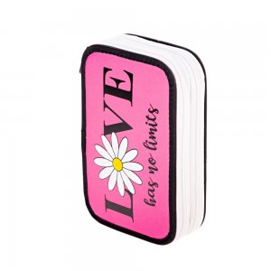 Penar Echipat Daco cu 2 Fermoare, Model Love Has No Limits, Dimensiuni 19.5x13x5.5 cm, Material Poliester, Culoare Roz Penar Echipat Daco cu 2 Fermoare, Model Love Has No Limits, Dimensiuni 19.5x13x5.5 cm, Material Poliester, Culoare Roz