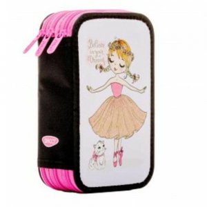 Penar Echipat Daco, 3 Fermoare cu 45 Piese, Model PE355E, Dimensiune 195x130x75 mm, Culoare Multicolor Penar Echipat Daco, 3 Fermoare cu 45 Piese, Model PE355E, Dimensiune 195x130x75 mm, Culoare Multicolor