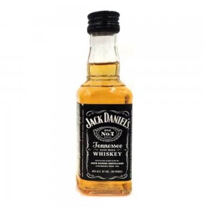 Whiskey Jack Daniel's Black Label, 40% Alcool, 50 ml Whiskey Jack Daniel's Black Label, 40% Alcool, 50 ml