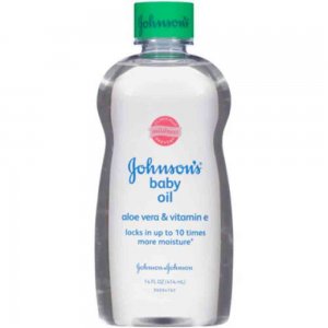 Ulei Copii Johnson's Baby cu Aloe Vera, 300 ml Ulei Copii Johnson's Baby cu Aloe Vera, 300 ml