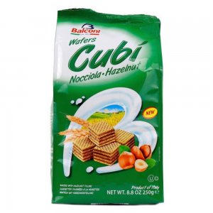 Napolitane Balconi Cubi cu Umplutura de Alune, 250 g