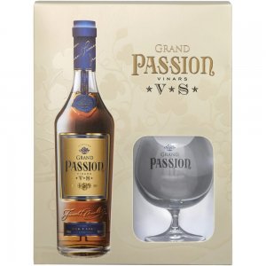 Vinars Grand Passion VS cu Pahar, 40% Alcool, 0.7 L, Bautura Vinars, Bautura Alcoolica, Bauturi Alcoolice, Bautura Grand Passion, Coniac, Cognac, Vinars Coniac, Coniac Grand Passion, Coniac 40% Alcool, Vinars 40% Alcool