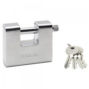Lacat din Alama Masiva MASTER LOCK, 80 mm, Belciug Rectangular, Lacat pentru Protectie, Lacat Antifurt, Lacat cu Belciug Rectangular, Lacat cu Cheie, Lacat Alama cu Belciug Rectangular, Lacat Master Lock