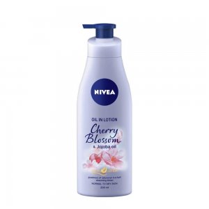 Lotiune Corp NIVEA Cherry Blossom, 200 ml, Extract de Flori de Cires, cu Pompita, Lotiuni de Corp, Lotiune pentru Corp, Lotiune Ingrijire Corp, Lotiune Hidratanta, Lotiune pentru Hidratare, Lotiune pentru Piele Uscata si Sensibila