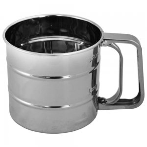 Sita Inox cu Maner, 250 g, Diametru 10 cm, cu Actionare Manuala, Culoare Gri, Site cu Maner pentru Bucatarie, Pahar cu Sita, Pahar Sita cu Actionare Manuala, Sita Manuala din Inox, Recipient pentru Cernut Faina, Sita Metalica cu Actionare pe Maner