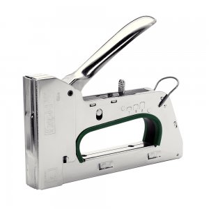 Pistol de capsat Rapid R34, blister, se foloseste cu capse 140/6-14, argintiu Pistol de capsat Rapid R34, blister, se foloseste cu capse 140/6-14, argintiu