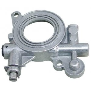 Pompa Ulei Husqvarna: 362, 365, 371, 372, 385, 390 - Pompa Ulei Husqvarna: 362, 365, 371, 372, 385, 390 -