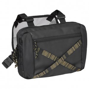 Geanta De Umar Caterpillar Signature The Sixty Tight Pack - Negru Geanta De Umar Caterpillar Signature The Sixty Tight Pack - Negru