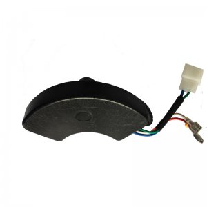 Avr - 5kw - (250v-680µf) - Semiluna Plastic Avr - 5kw - (250v-680µf) - Semiluna Plastic