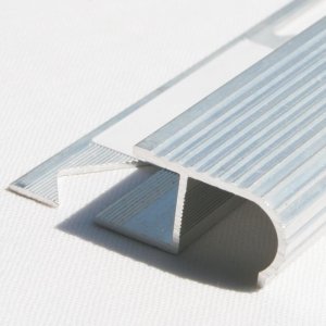 Profil de Treapta AL2110, Aluminiu, 2 m, Argintiu, Semi Rotund, Profil de Trecere, Profil de Trecere Trepte, Profil Trecere Trepte, Profil de Treapta Aluminiu, Profil de Trepte Incorporabil, Profil Trecere pentru Trepte